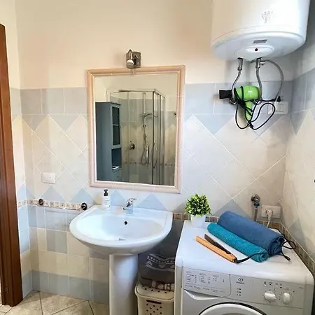 Nefhouse 83 Semesterbostad *