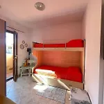 Nefhouse 83 Nyaraló *